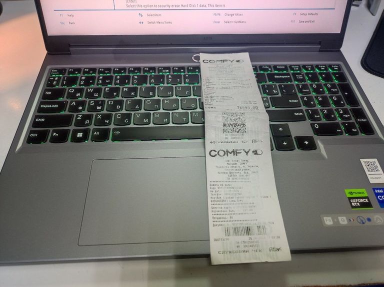 Дешиво Lenovo 16/core i7-13650hx ddr5/16gb ddr5/hdd *відсутній/ssd 512 gb/geforce rtx4060 8gb с ломбарда