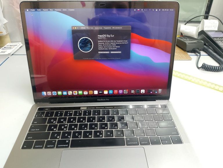 Купить Apple macbook pro 13.3/ core i7 3.3ghz/ ram16gb/ ssd512gb/ intel iris 550/ touch bar Б/У