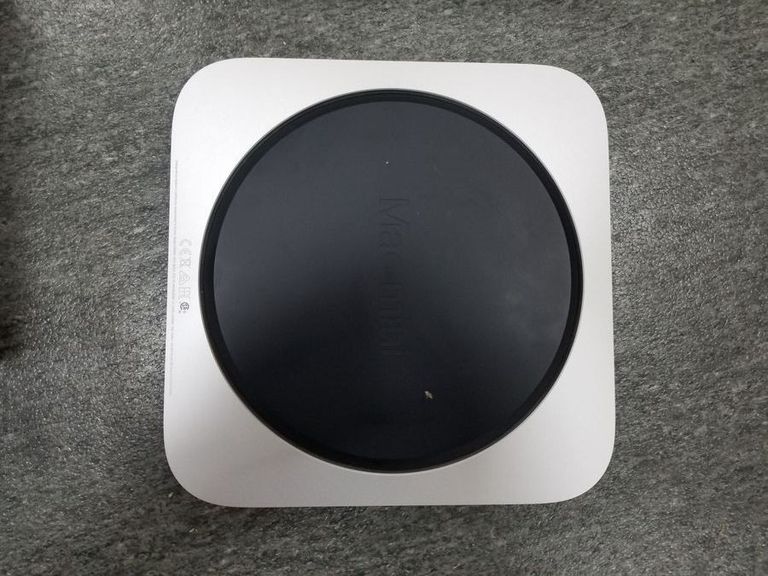 Оголошення Apple mac mini a2686 mmfj3 m2/8core/ram 8gb/ssd256gb Б/У