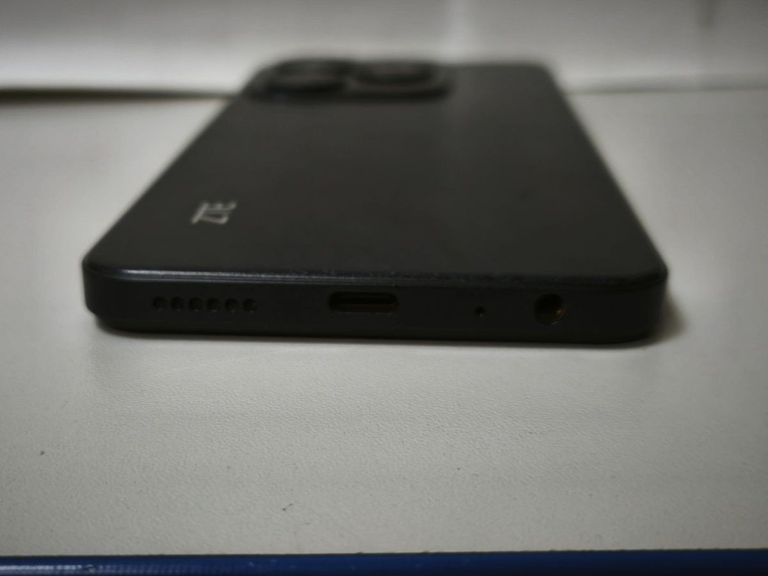 Оголошення Zte Blade A75 4/128GB Black Б/У