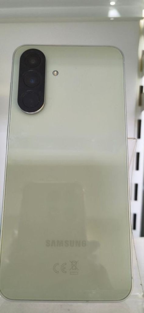 Дешево Samsung galaxy a56 5g 8/256gb з ломбарду