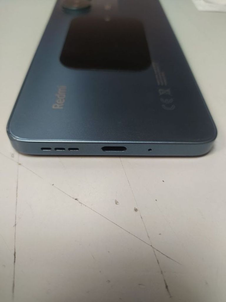 Розпродаж Xiaomi redmi 13c 4/128gb, продавець Техноскарб