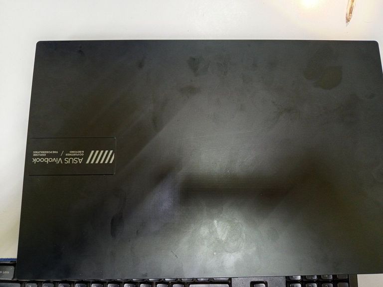 Оголошення Asus 15/ryzen 5 7520u ddr5/16gb ddr5/hdd *відсутній/ssd 512 gb/*інтегрована Б/У