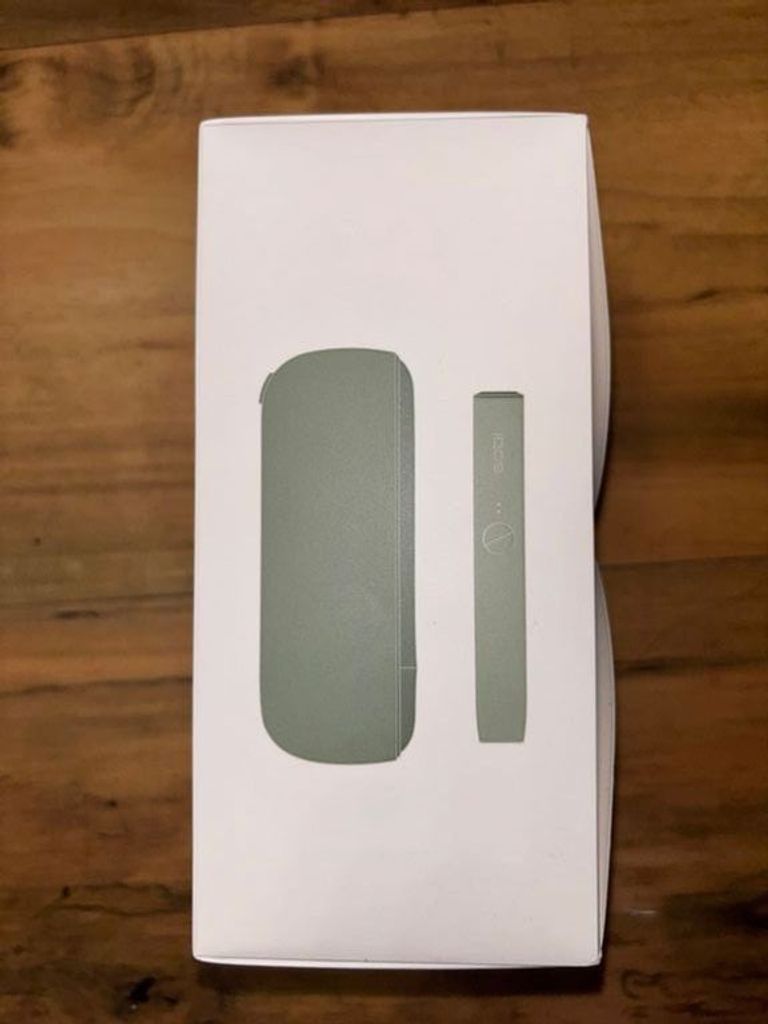 Дешево IQOS ILUMA GREEN з ломбарду