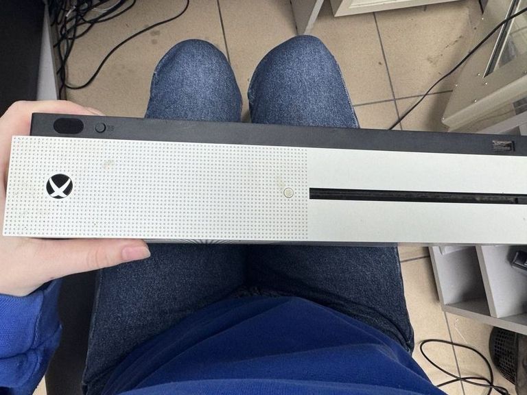 Microsoft Xbox One S 1TB Код:01-200858372. Зображення 5