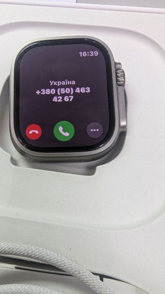 Оголошення Apple watch ultra 2 gps + cellular 49mm titanium case Б/У