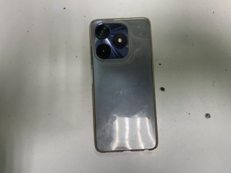 Дешево Tecno spark 10 ki5q 8/128gb з ломбарду