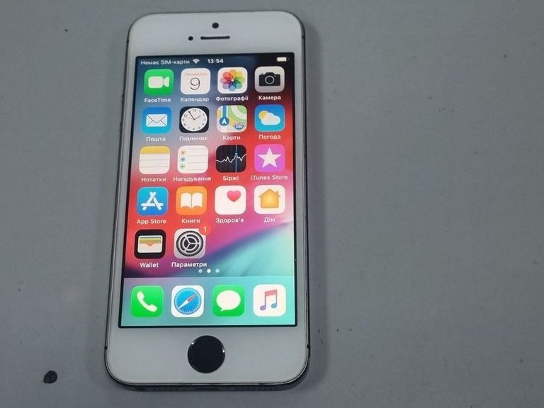 Купить Apple iphone 5s 32gb Б/У