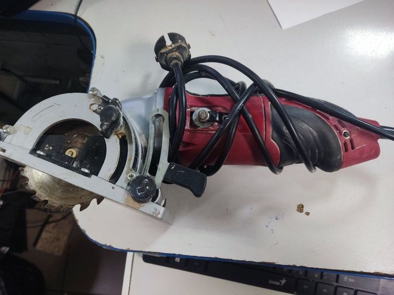 Дешево Einhell tc-cs 1410 з ломбарду