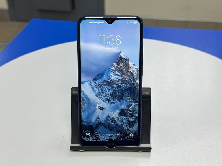 Дешево Xiaomi Redmi 8 3/32GB Blue з ломбарду