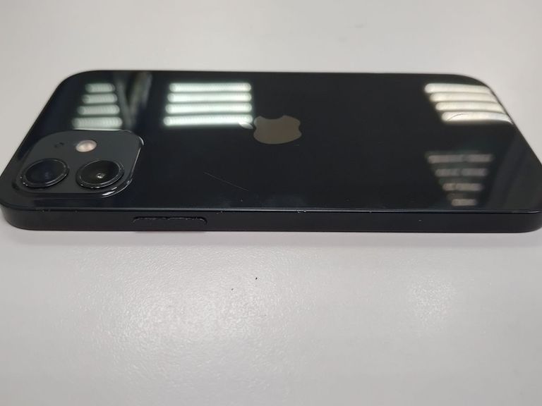 Apple iPhone 12 64GB (PRODUCT)RED Код:01-200887309. Изображение 7