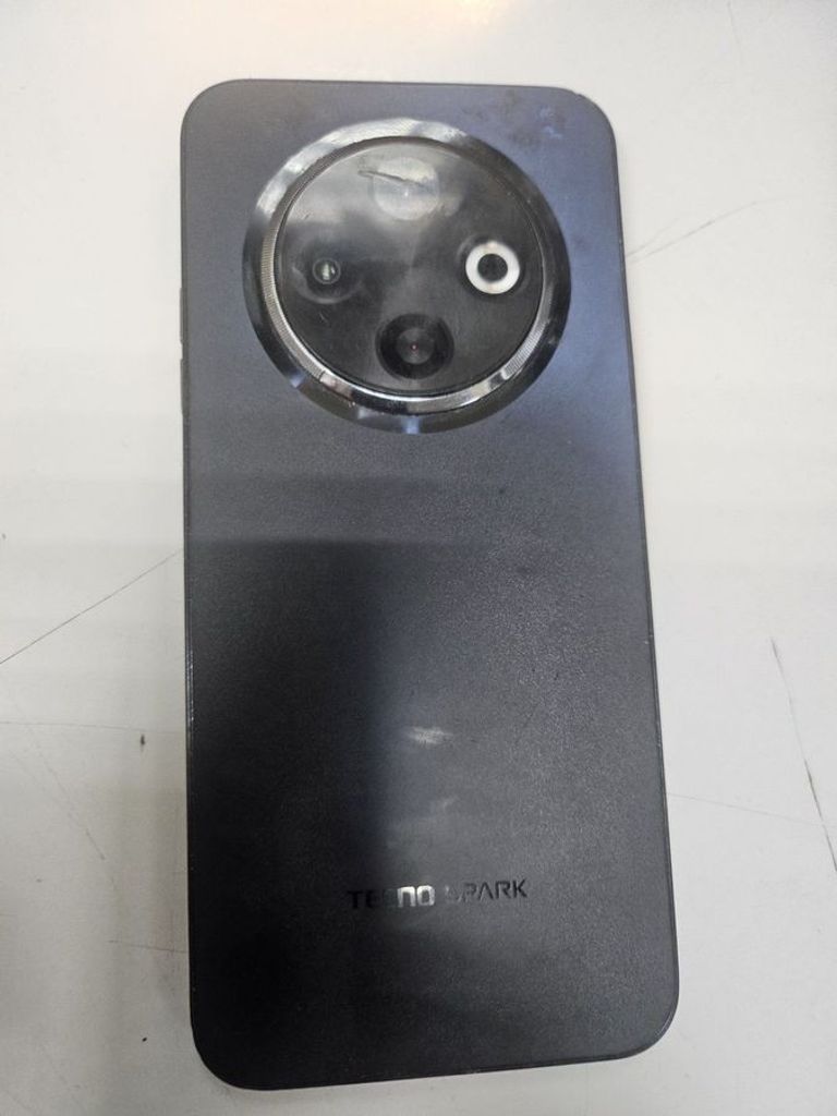 Оголошення Tecno spark 30c kl5n 6/128gb Б/У