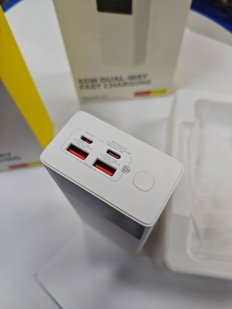 Оголошення Baseus 30000 Б/У