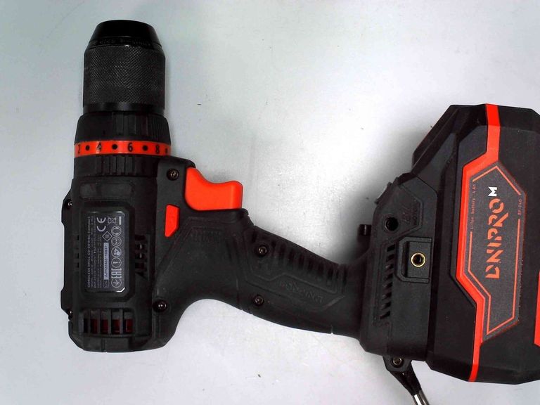 Объявление Dnipro-M cd-201hbc compact 1акб 4ah зп Б/У