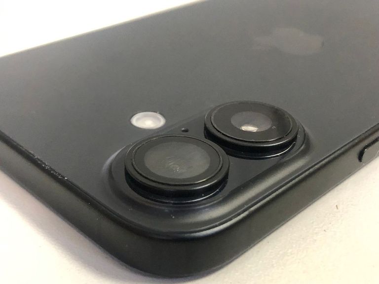 Apple iPhone 16 256GB eSIM Black (MYAX3) Код:01-200912901. Зображення 5