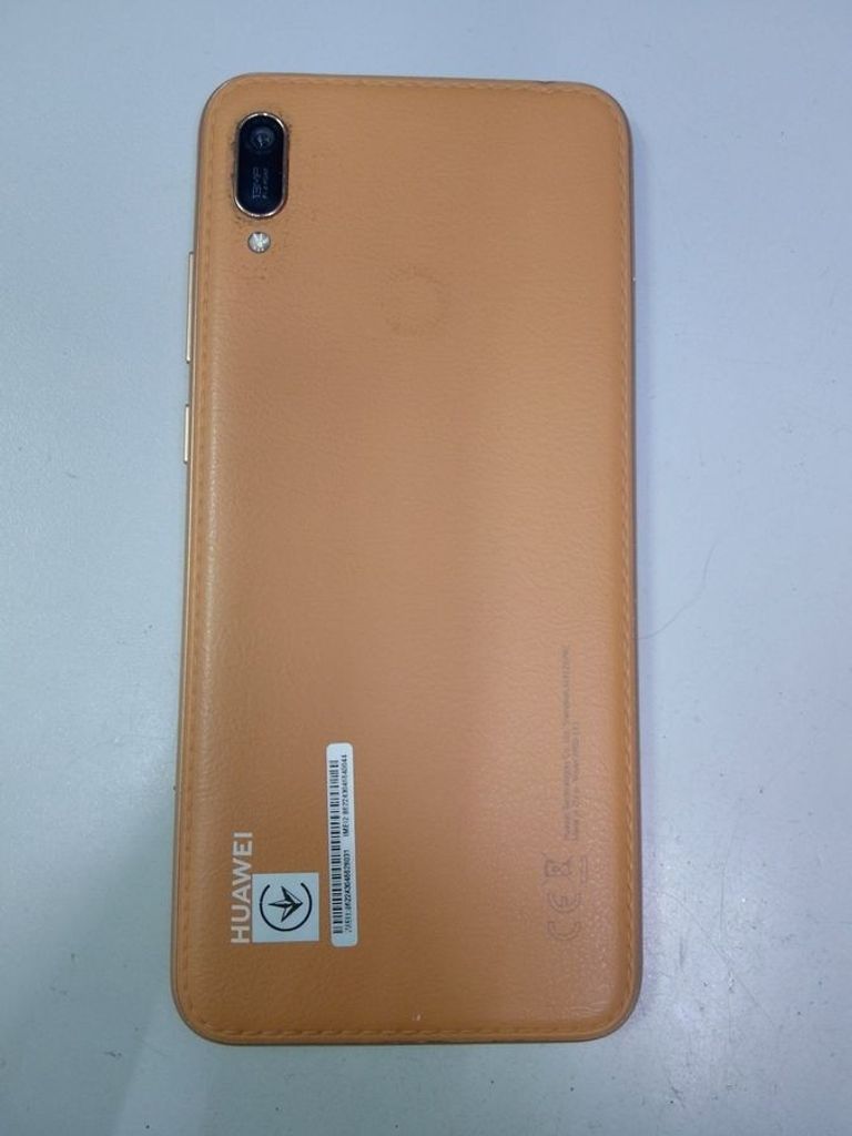Дешево Huawei y6 2019 2/32gb з ломбарду