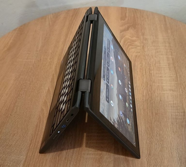 Сенсорний Ультрабук 2в1 Lenovo 300e 2 Gen 4/64 11.6" + Play Market Код:null. Изображение 4