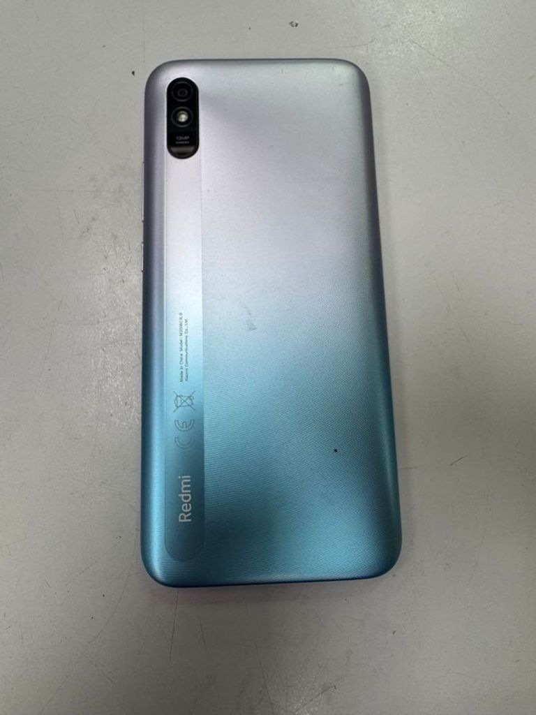 Дешево Xiaomi redmi 9a 2/32gb з ломбарду
