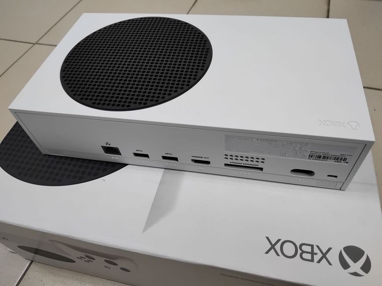 Microsoft xbox series s 512gb Код:01-200915375. Изображение 8