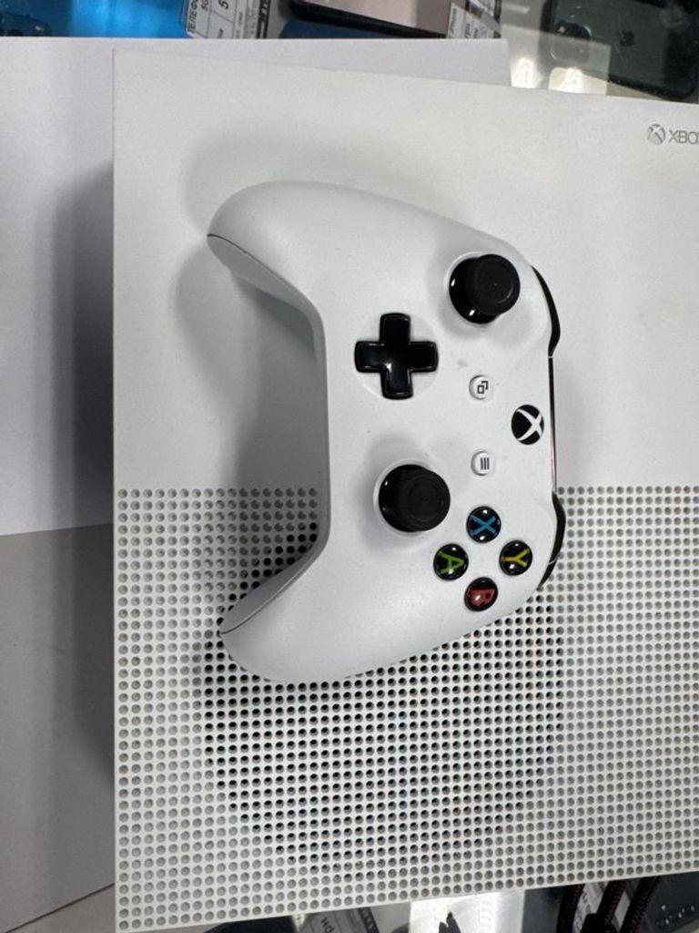 Microsoft Xbox One S 1TB Код:01-200914702. Зображення 6