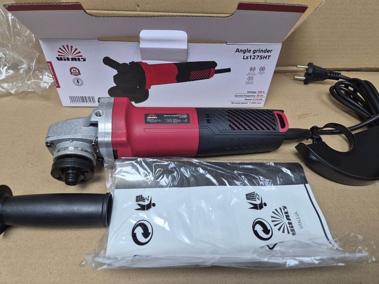 Дешево Vitals master ls1275ht з ломбарду