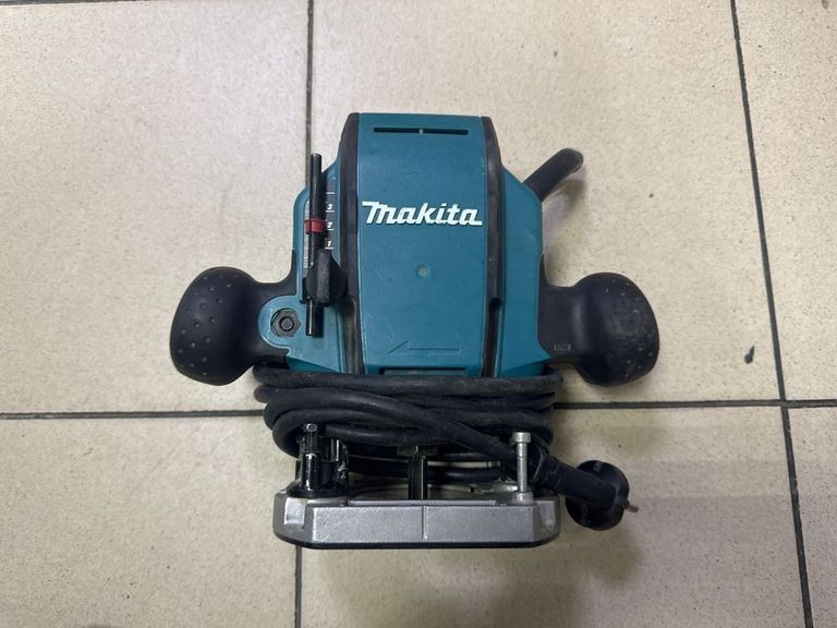 Купити Makita RP0900 Б/У