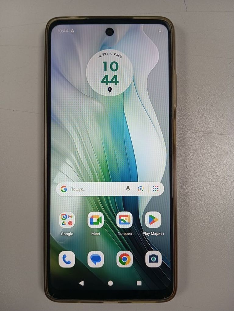 Купить Motorola moto e14 4/64gb Б/У