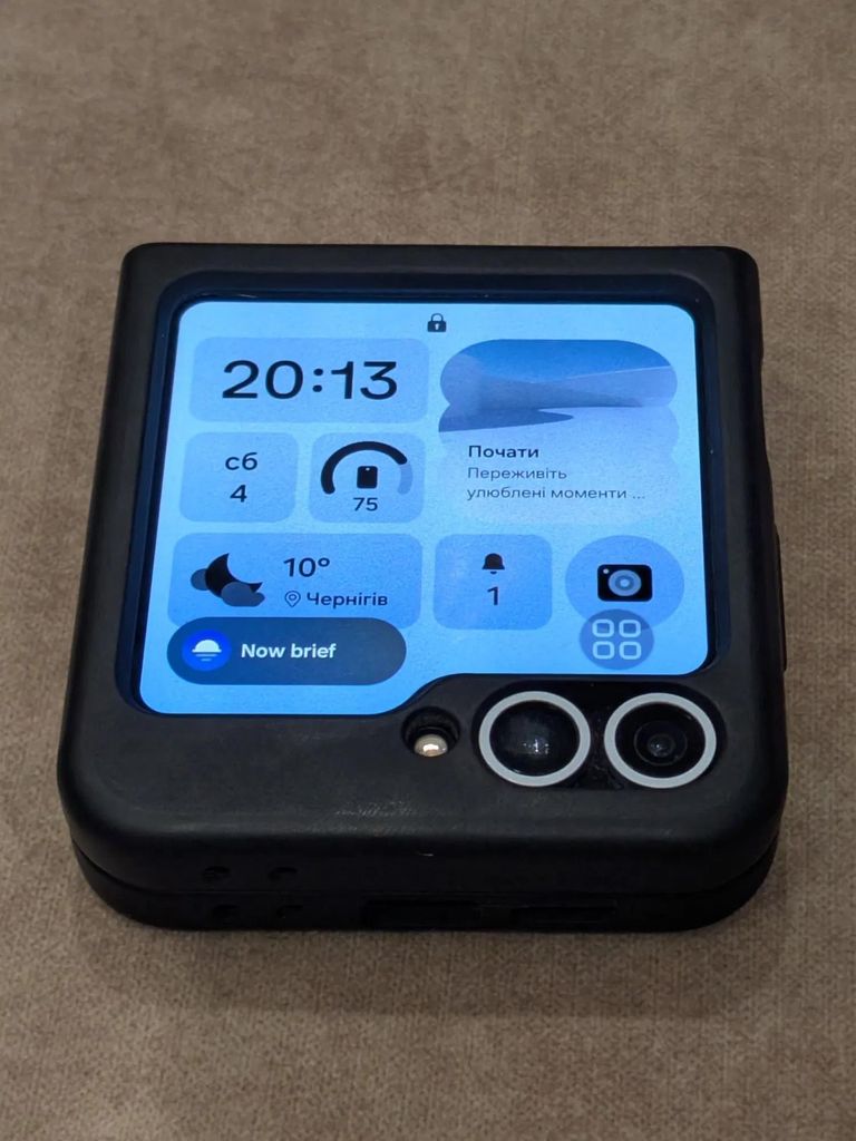 Купити Samsung Galaxy Flip6 12/512GB Blue (SM-F741BLBH) Б/У