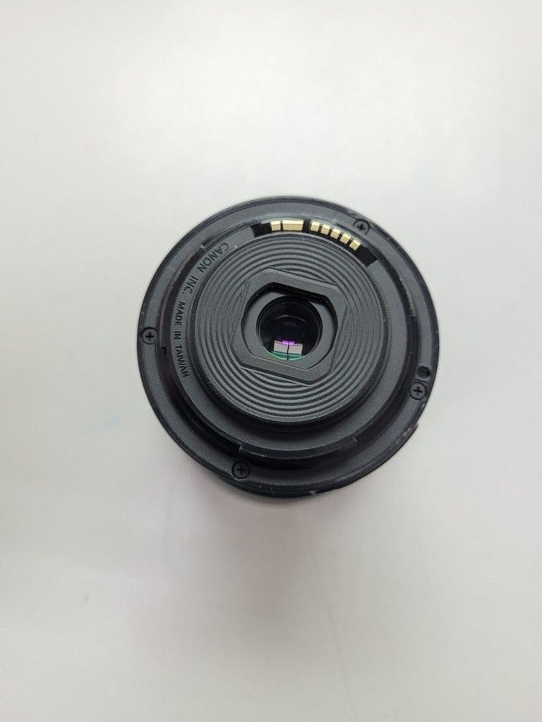 Canon ef-s 18-55mm f/3,5-5,6 is stm Код:01-200946265. Зображення 5