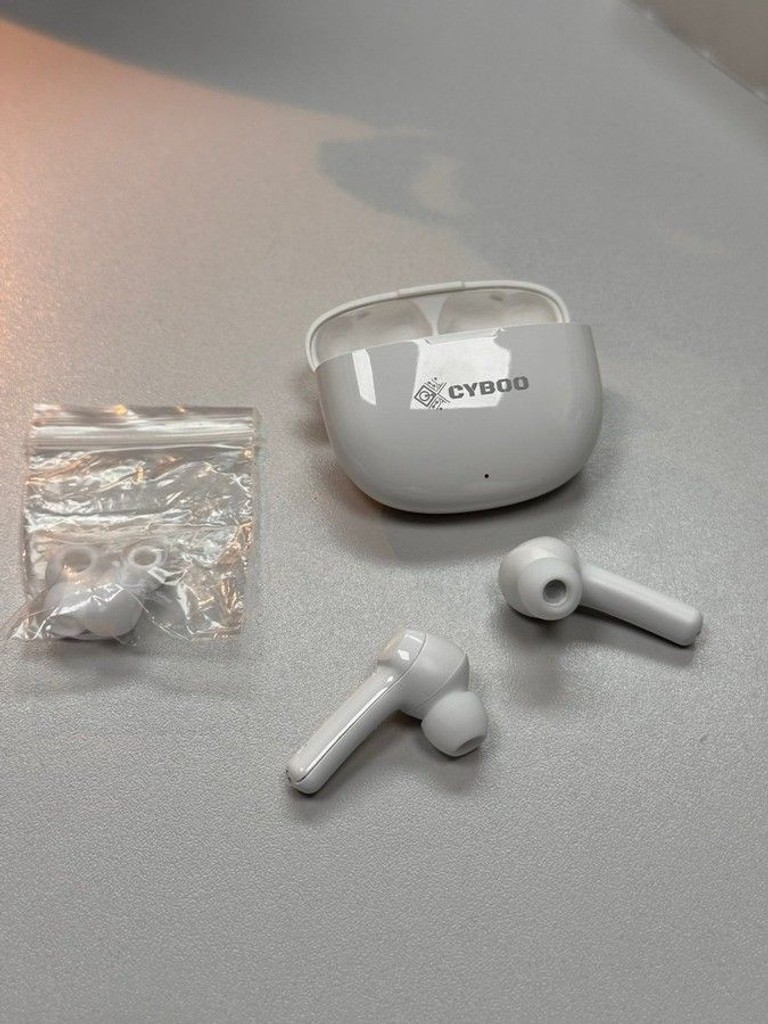 Оголошення Cyboo tws earphones Б/У