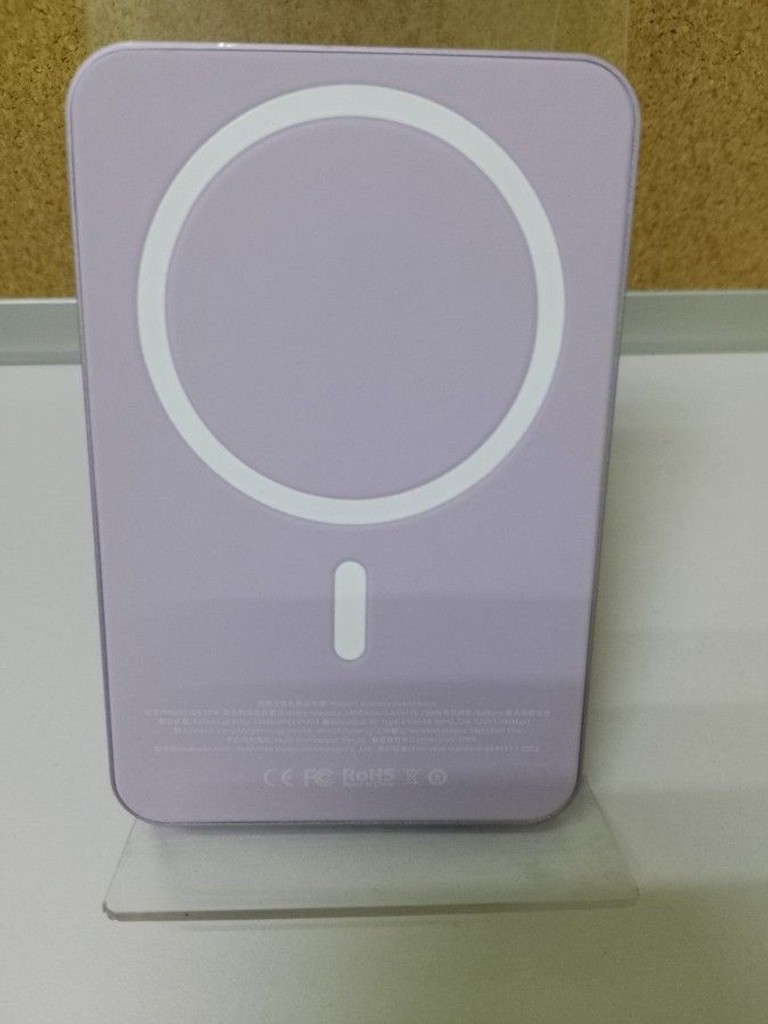 Оголошення Power Bank q9 5000mah 20w magsafe Б/У