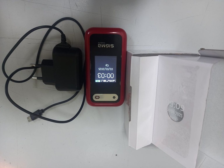 Дешево Sigma mobile X-style 281 CLIK Black з ломбарду