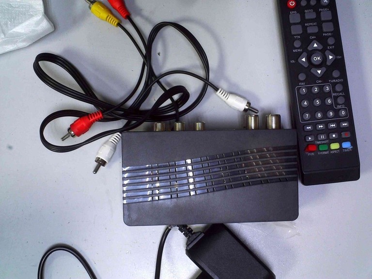 Купити Terrestrial dvb-t2 Б/У