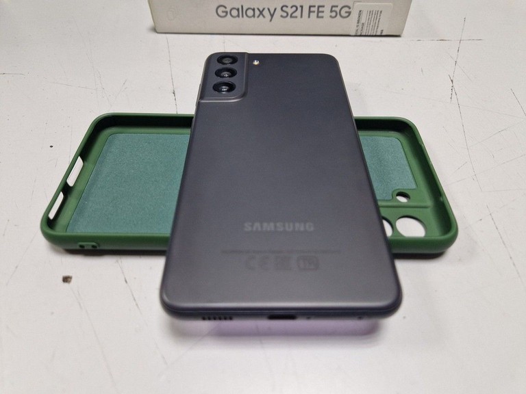 Оголошення Samsung galaxy s21 fe 5g 6/128gb sm-g990b2 Б/У