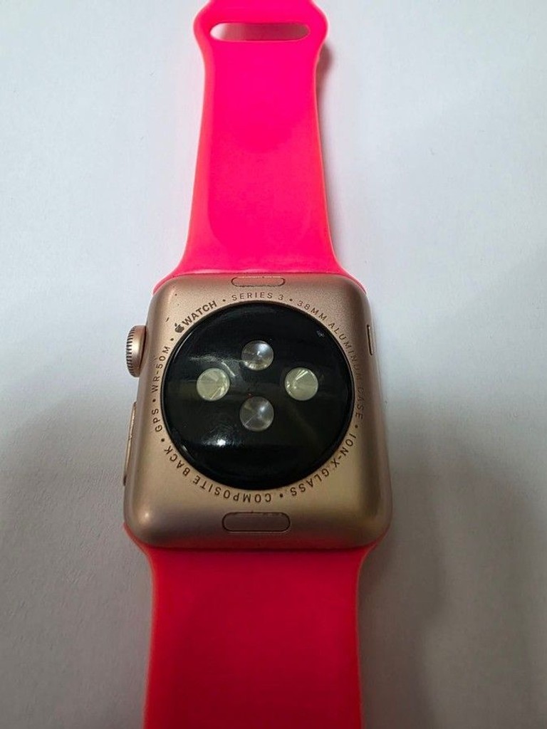 Apple watch series 3 gps 38mm aluminum case a1858 Код:01-200986585. Зображення 5