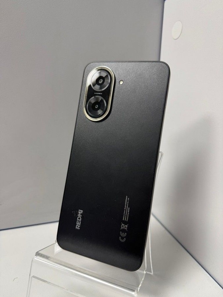 Дешево Xiaomi redmi a5 3/64gb з ломбарду