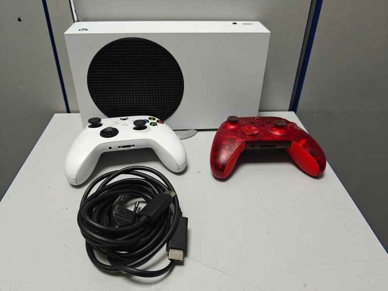 Купити Microsoft xbox series s 512gb + 2 джойстика Б/У