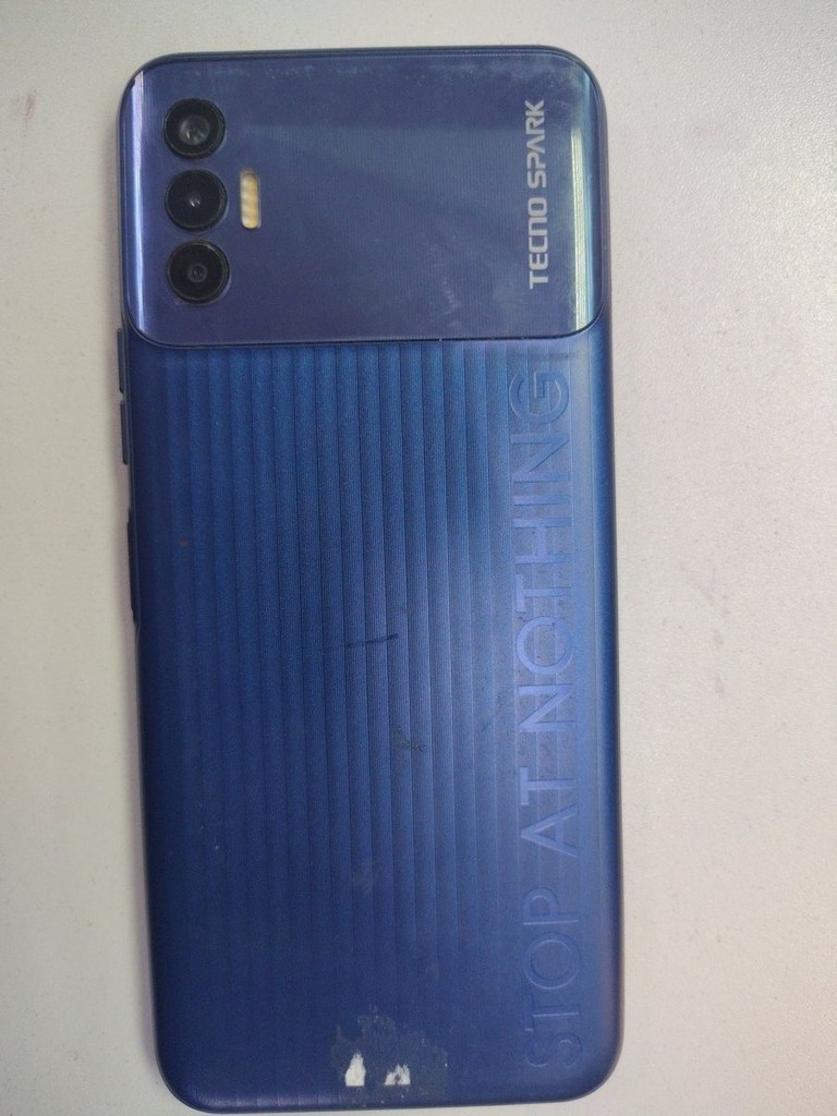 Распродажа Tecno spark 8p kg7n 4/64gb, продавец Техноскарб