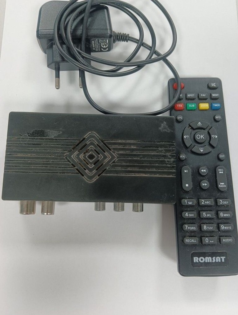 Купить Romsat t8011hd Б/У