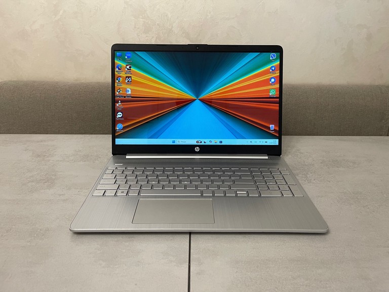 Купить HP Pavilion 15-dy2046nr, 15.6" Б/У