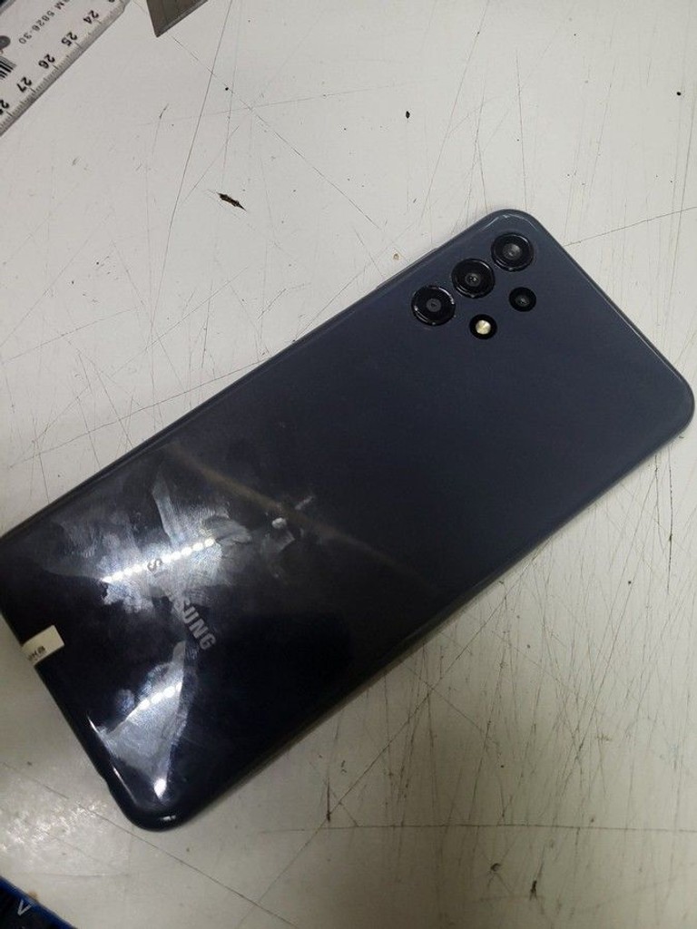 Дешиво Samsung galaxy a13 4/128gb с ломбарда