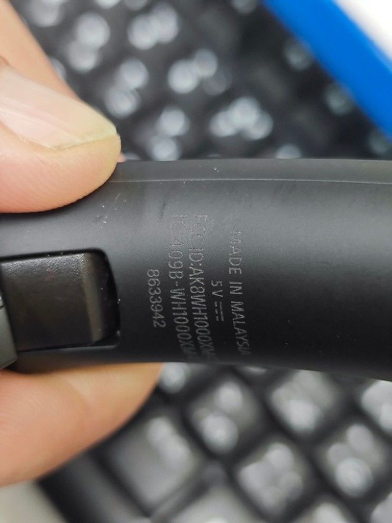Дешиво Sony wh-1000xm4 с ломбарда