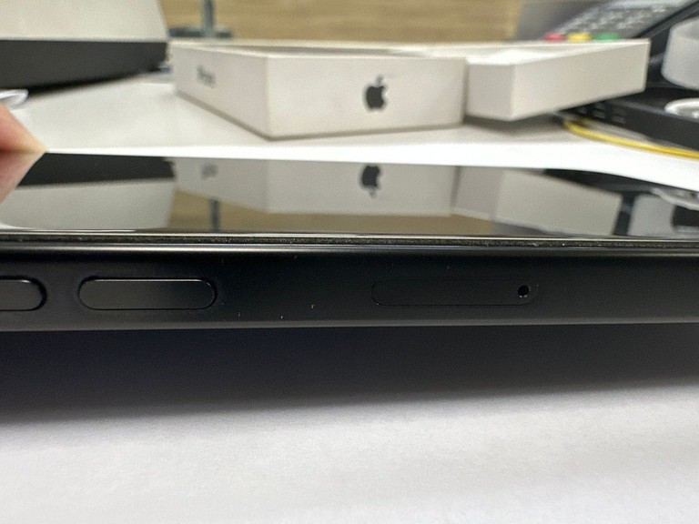 Apple iphone 16 pro 128gb Код:01-201037602. Зображення 11
