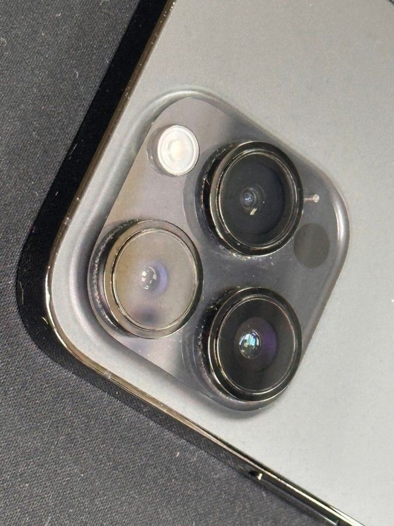 Дешево Apple iphone 14 pro 256gb з ломбарду