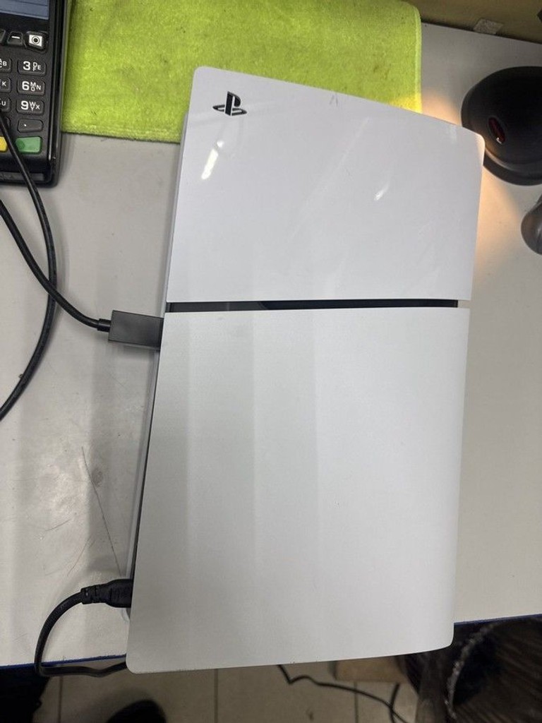 Дешево Sony PlayStation 5 Slim Digital Edition 1TB з ломбарду