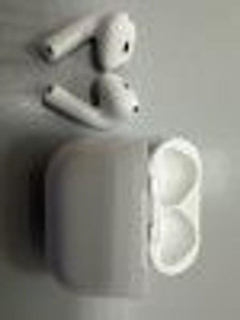 Купити Apple airpods 4 Б/У