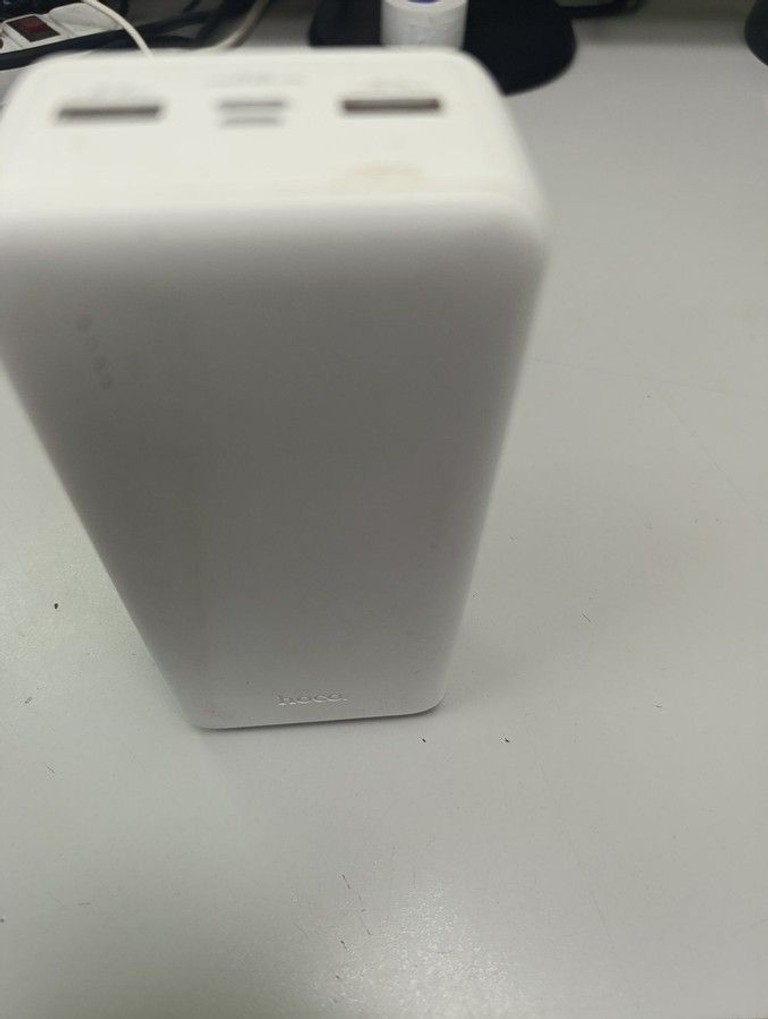 Дешиво Hoco j119b 30000mah с ломбарда