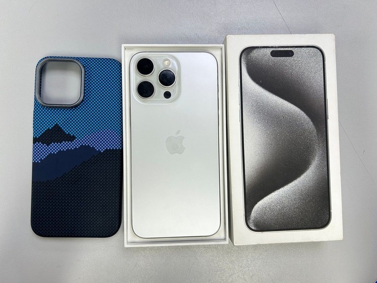 Купити Apple iphone 15 pro max 256gb Б/У
