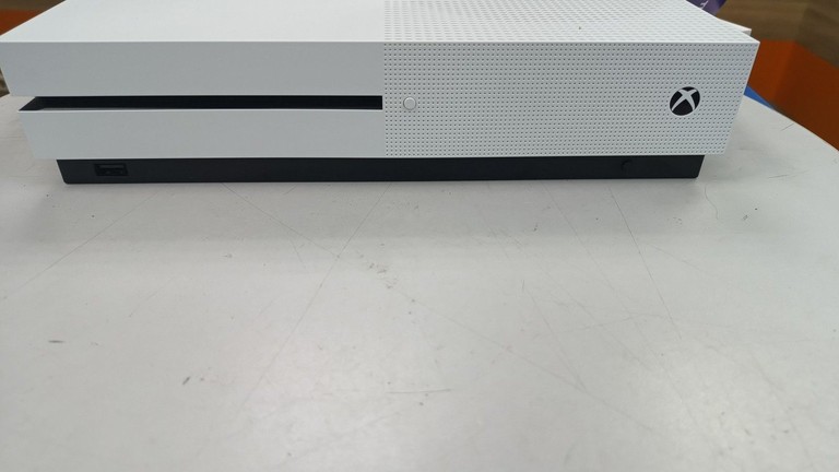 Дешево Microsoft Xbox One S 1TB з ломбарду