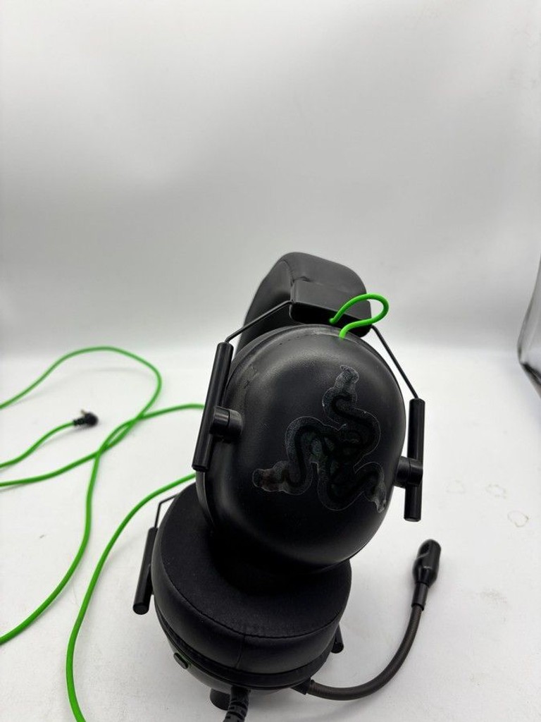 Дешево Razer blackshark v2 x з ломбарду